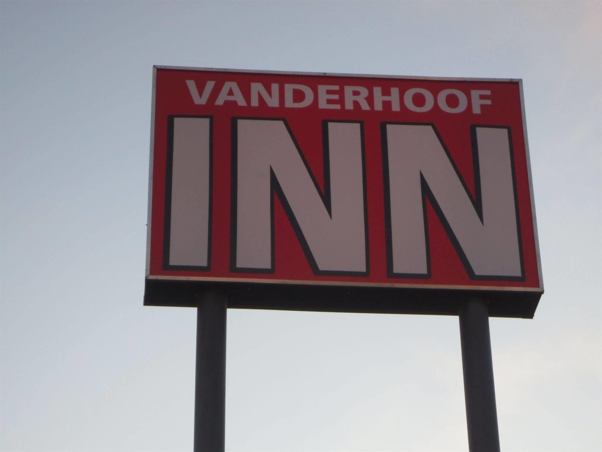 Vanderhoof Inn エクステリア 写真